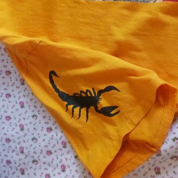 GxFR Champion Tee - Picture 3 of 5